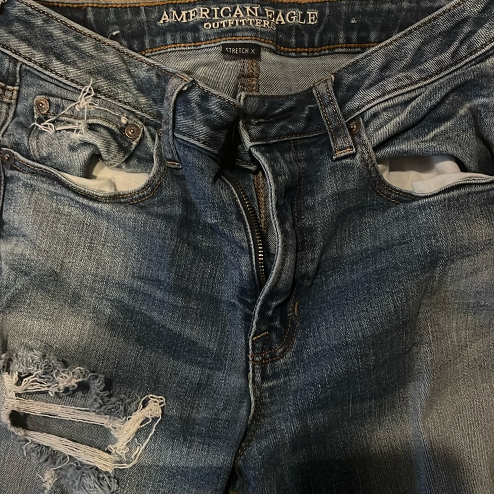 American Eagle Ripped Jeans - Picture 2 of 7